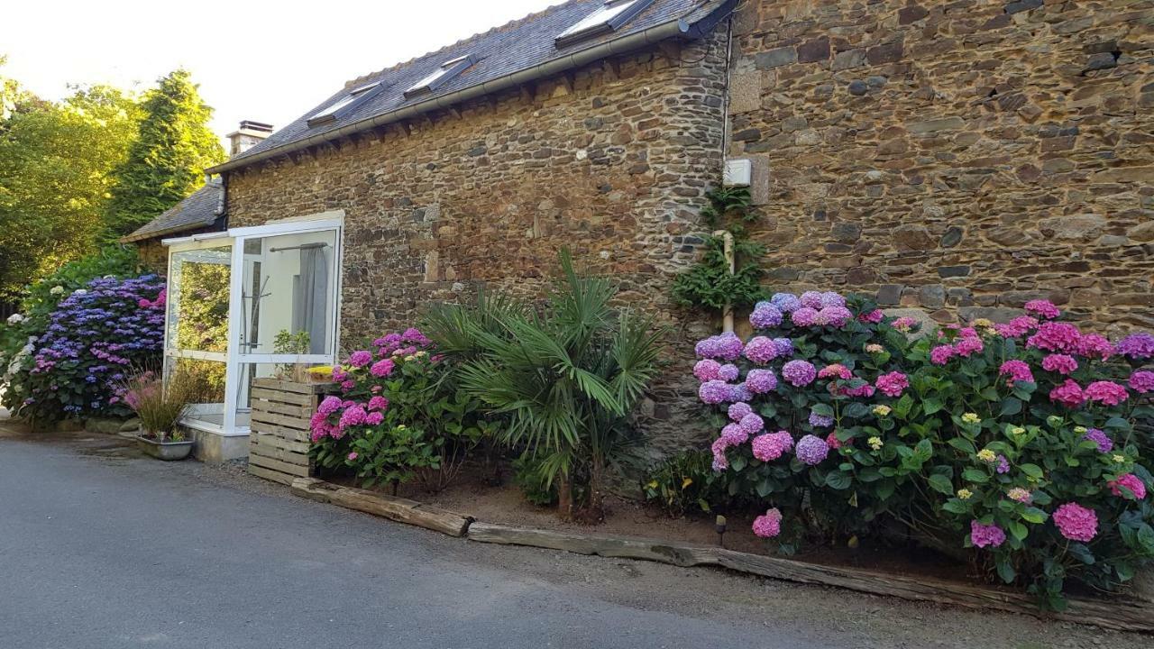 Gîte de La Ville Serho Pordic Exterior foto